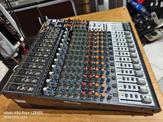 Mesa Behringer Xenyx X2442usb Excelente E Funcionando 100%!! - Foto 2