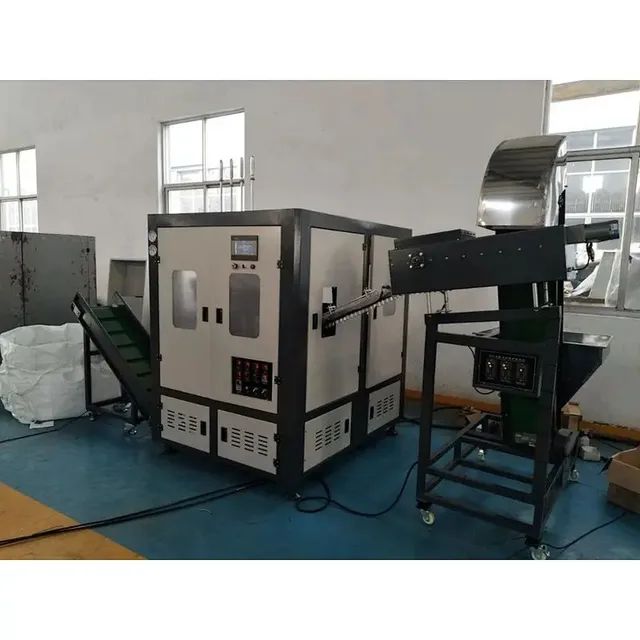 Sopradora garrafa pet  automatica.