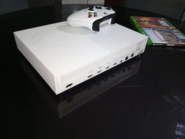 Xbox One S 1tb, Videojogos e Consolas, à venda, Açores