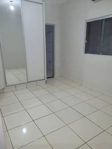 F Casa para venda tem 38 metros quadrados com 2 quartos em Centro - Lauro de Freitas - BA