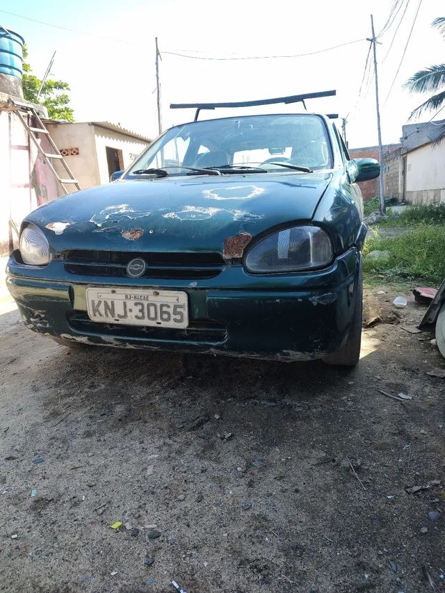 CORSA HATCH Bege 2012 - CHEVROLET - Macaé cód.1752324