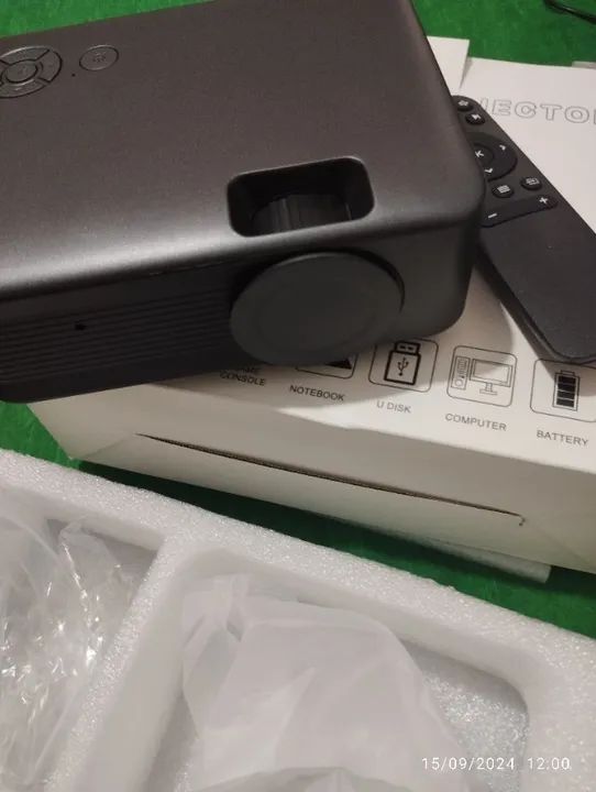 Projetor AUN A30 Novíssimo  - Foto 6