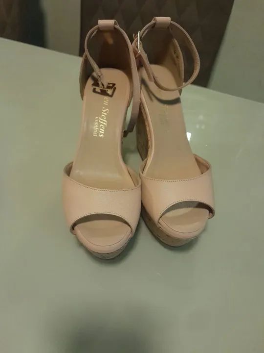 Sandália plataforma bege - Foto 2