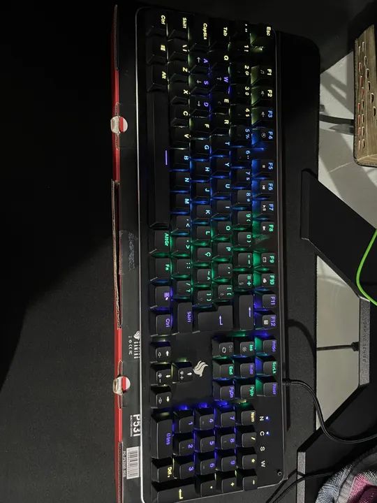 Teclado Gamer Mecânico RGB 531