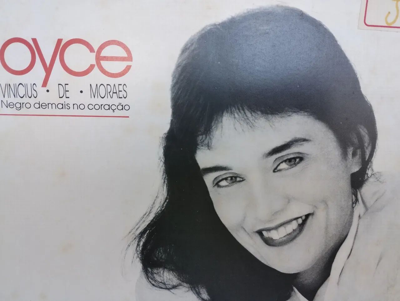 Disco de Vinil Joyce - Vinicius de Moraes - Negro Demais no Coração - Foto 3