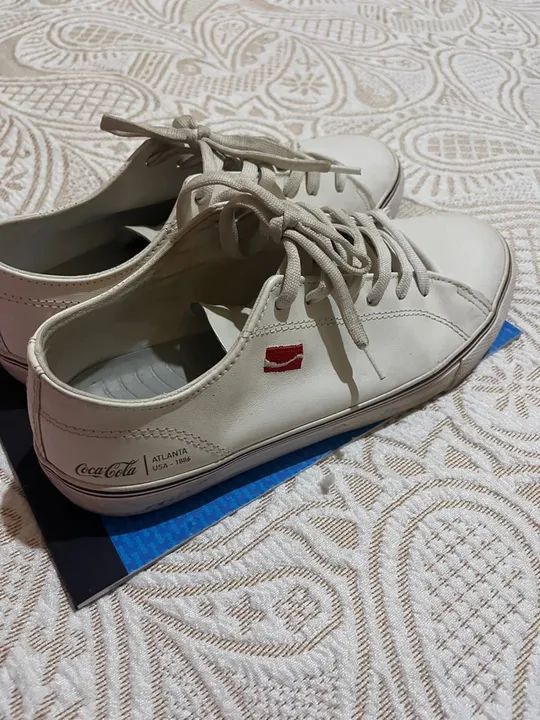Tênis branco couro TAM. 40 original Coca Cola - Foto 3