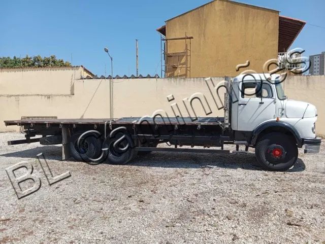 MB 1113 , ano 1977, Truck , carroceria de madeira  - Foto 5