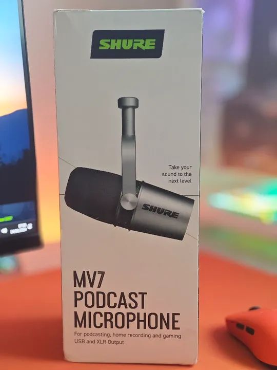 Microfone Shure MV7 Podcast