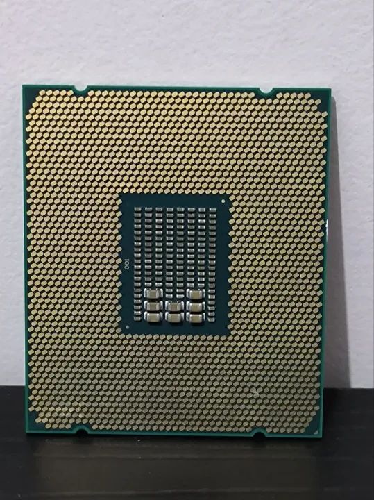 Processador Intel Xeon e5 2640 v4 LGA 2011-3 10 núcleos - Foto 2