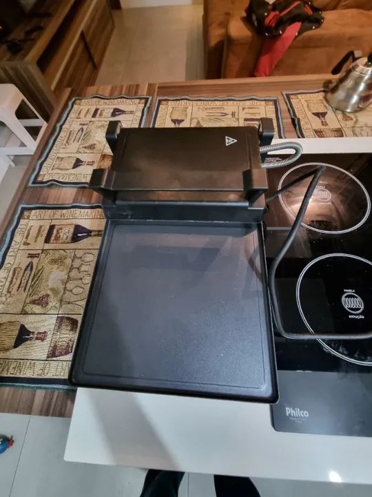 Churrasqueira Grill 3 Em 1 G2200 Abertura 180a Black E Decker - Foto 4