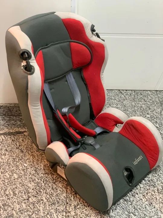Cadeira de Carro Infantil Infanti - Vermelha e Cinza