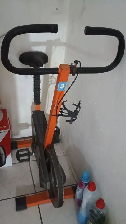 Bicicleta ergométrica usada - ótimo estado!