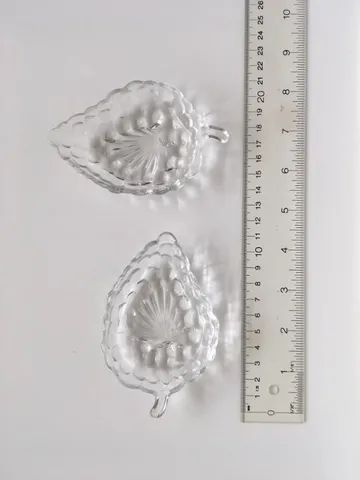 jogo de petisqueiras para aperitivo, formato de cacho de uvas - material: vidro.   x 12  - Foto 3