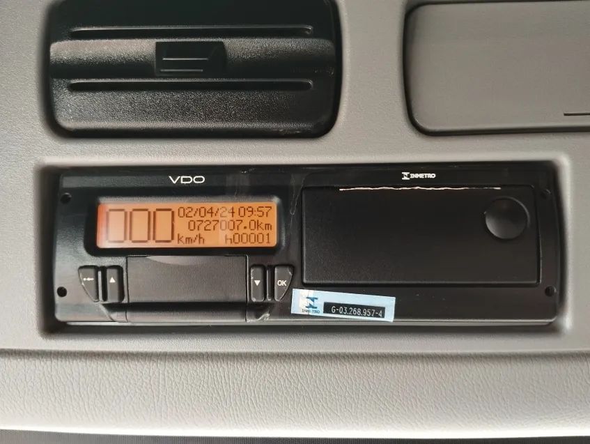 Mercedes-Benz Actros 2651S MegaSpace | Rodas de Alumínio. - Foto 15