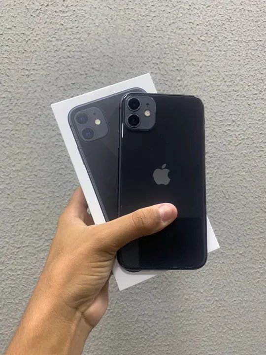iPhone 11 seminovo preto