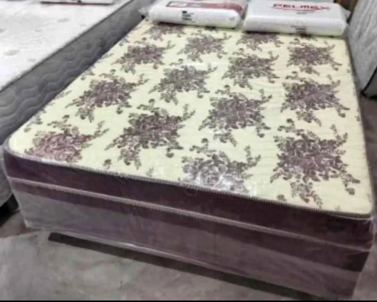 Cama ESPUMAS Casal Floral Confortável e Elegante