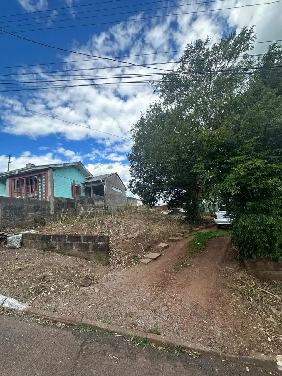 Terreno de barbada regularizado