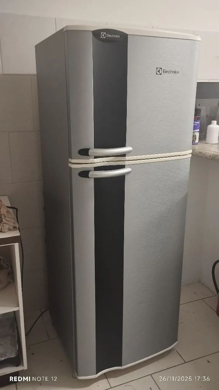 Geladeira Eletrolux em Brusque  - Foto 4