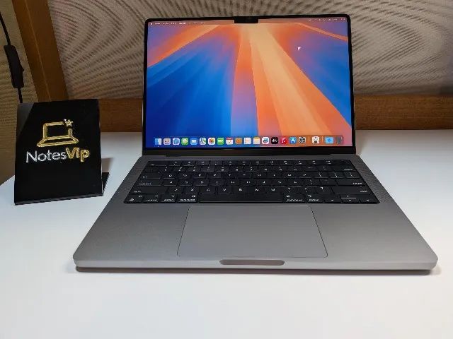 MACBOOK PRO 14