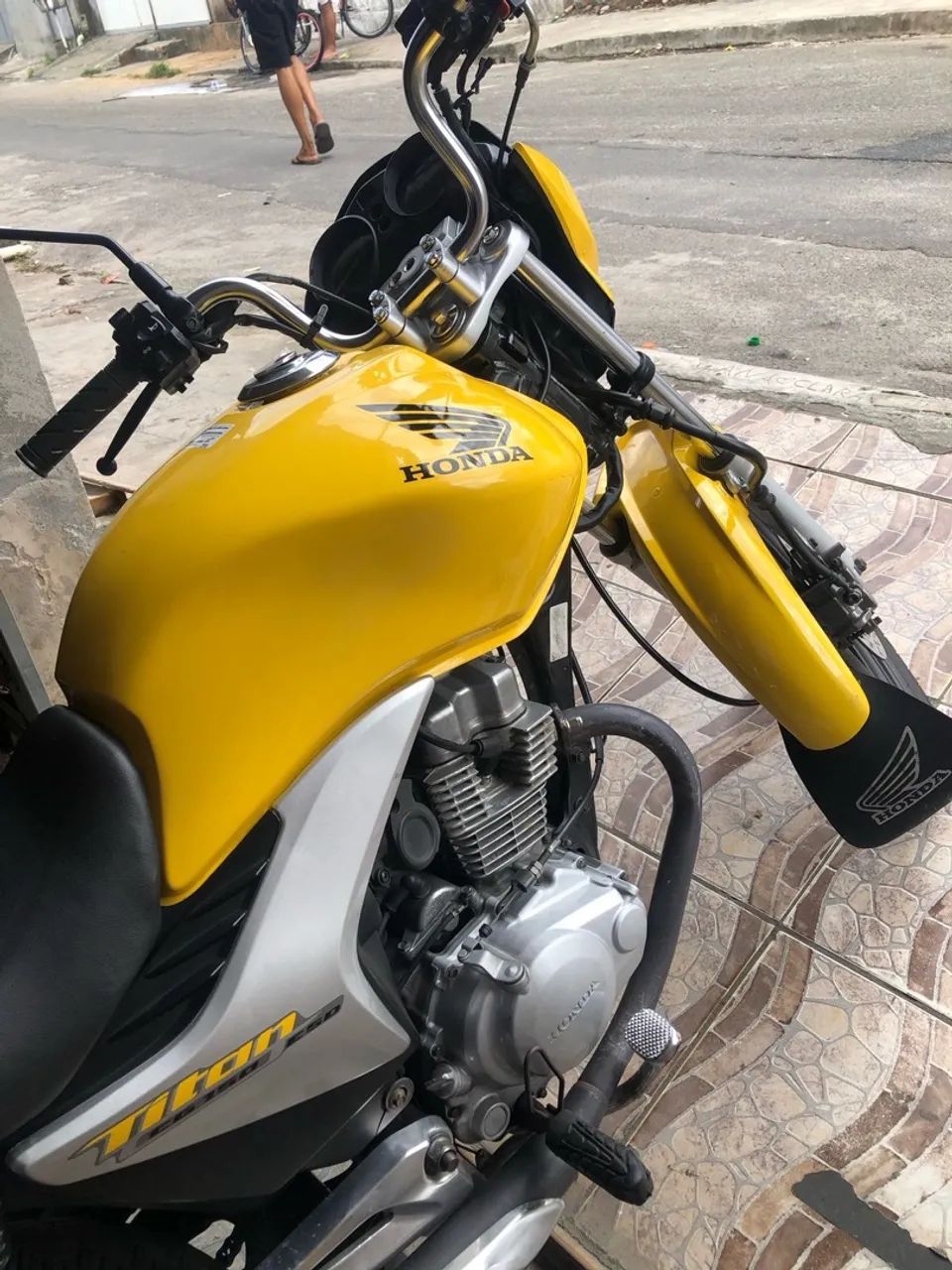 Vende se Moto Titan mix 150 - Foto 5