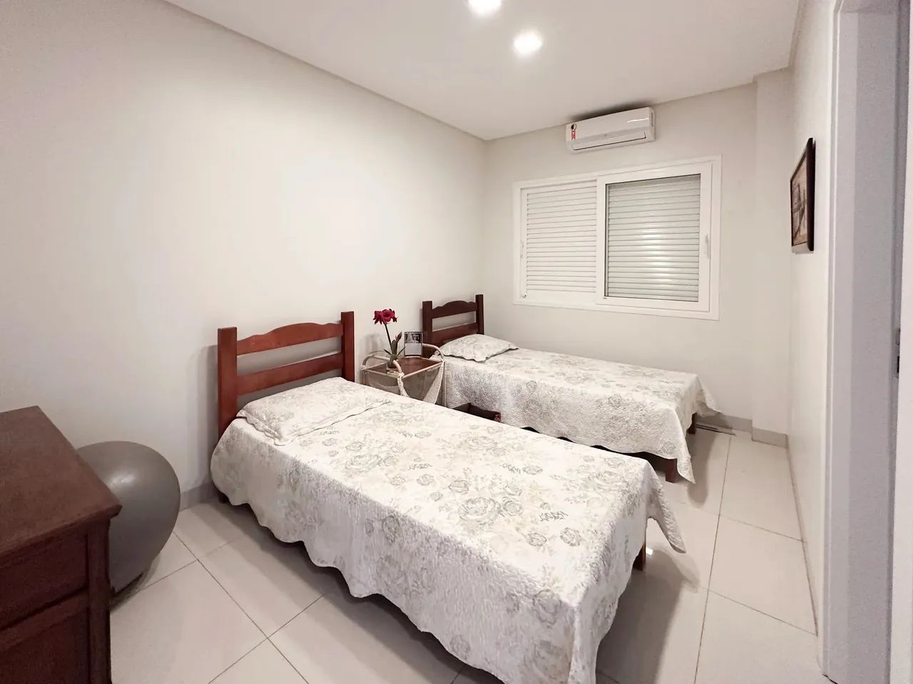 SOBRADO COM 4 SUITES (ANALISA PERMUTA) - Foto 2