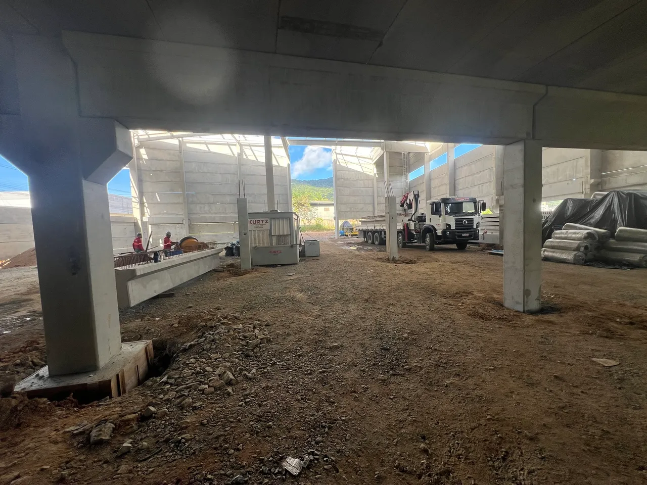Galpões de 5.300 m2 Camboriú sc Bairro Rio Pequeno