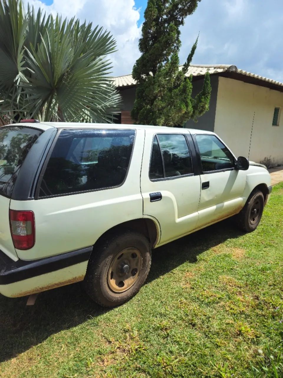 Blazer 2008 flex 2 pneus novos - Foto 2