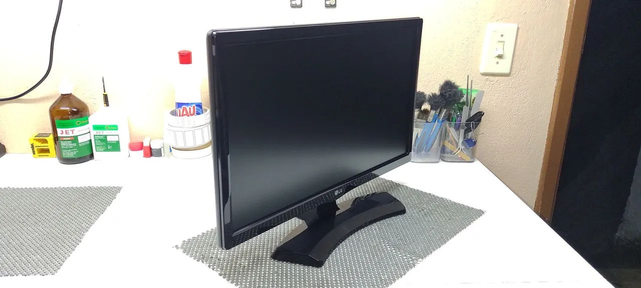 Monitor LG 20 Polegadas HDMI. Acompanha: Fonte, Cabo de Força e cabo HDMI. - Foto 2