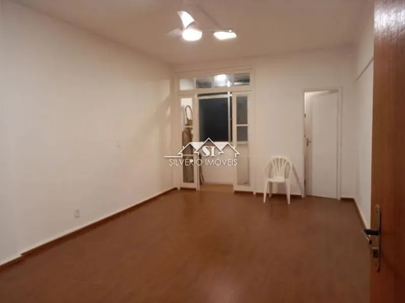 Sala - Petrópolis, Centro