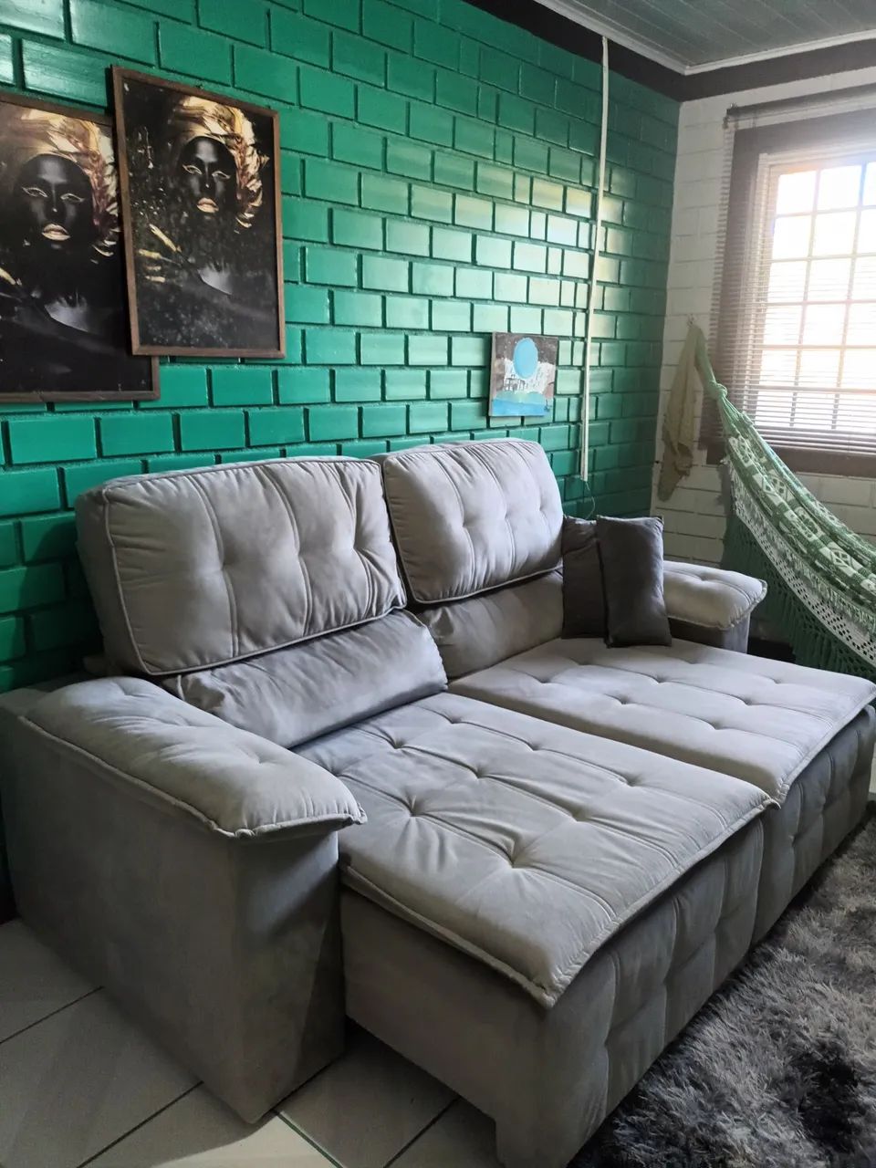 Sofá com Chase, Recliñável e Rodinhas !