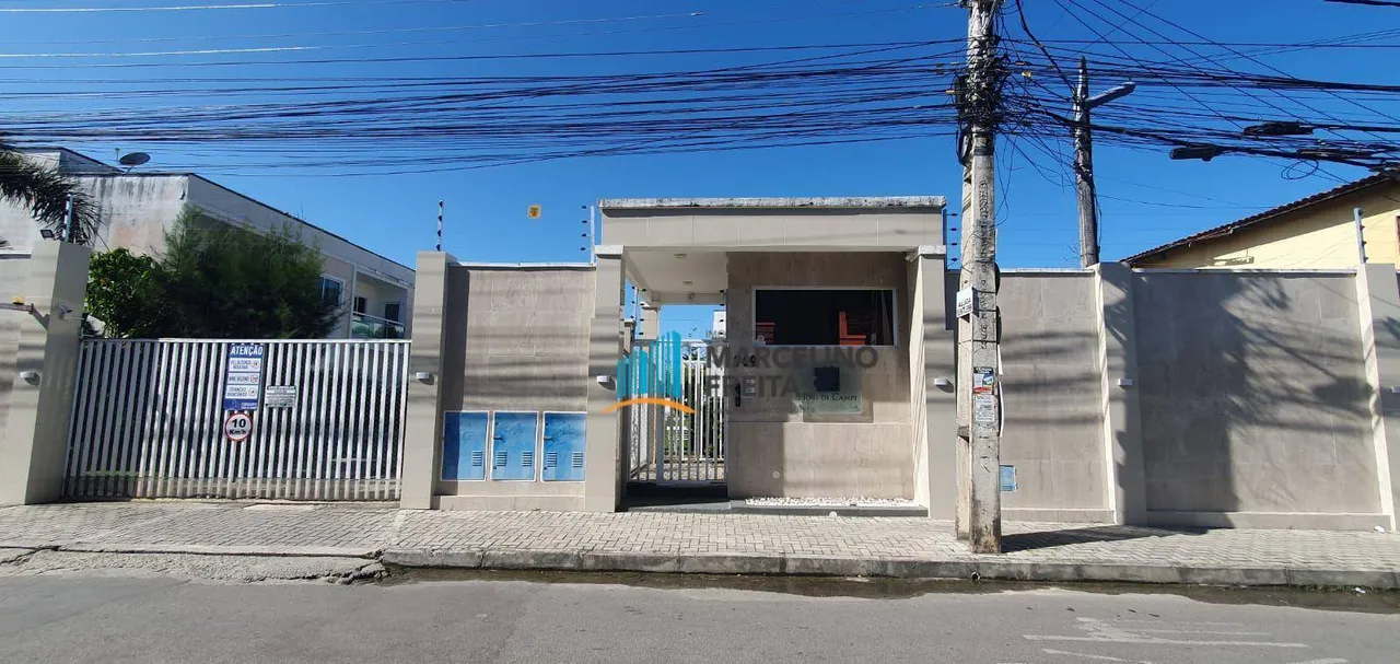 Casa com 3 dormitórios para alugar, 101 m² por R$ 3.149,80/mês - Eusébio - Eusébio/CE