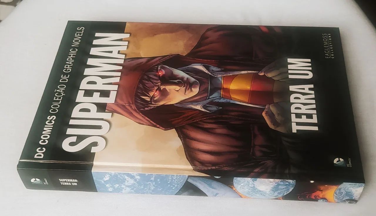 HQ Superman Terra Um - Coleção DC Comics - Foto 2