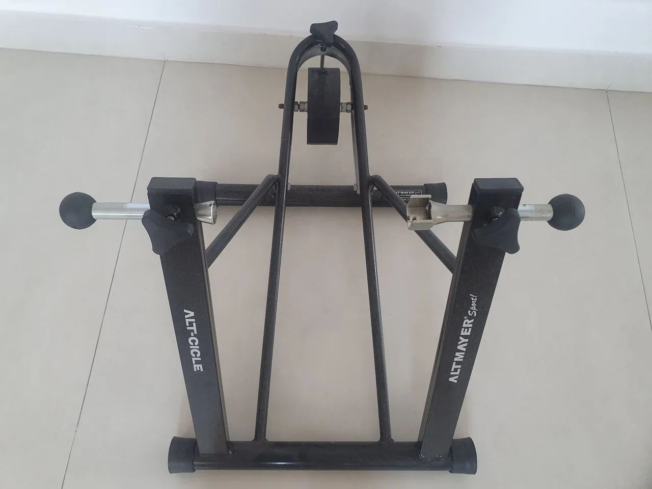 Suporte fixo para Bicicleta Alt-Cicle 