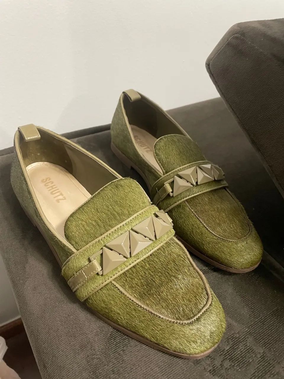 Mocassim Schutz Verde com Detalhes  - Foto 3