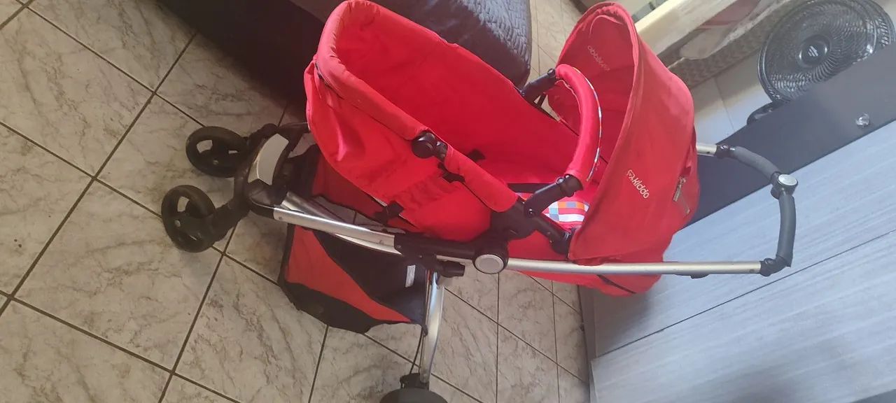 Carrinho de bebê kiddo com bebê conforto  - Foto 4