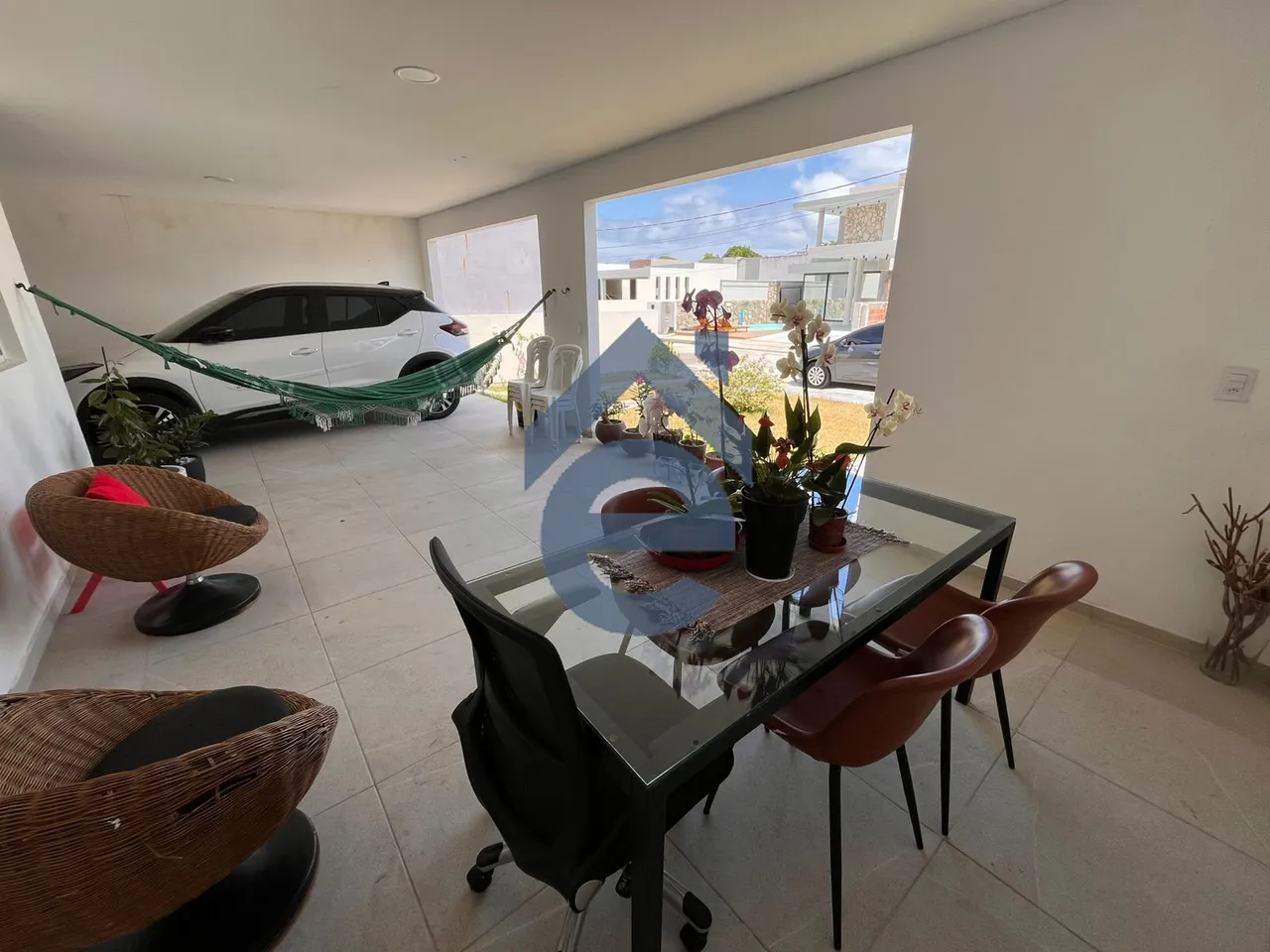 Casa em condomíno à venda, Marechal Deodoro, 3/4, ampla e arejada, 199m2, excelente local.