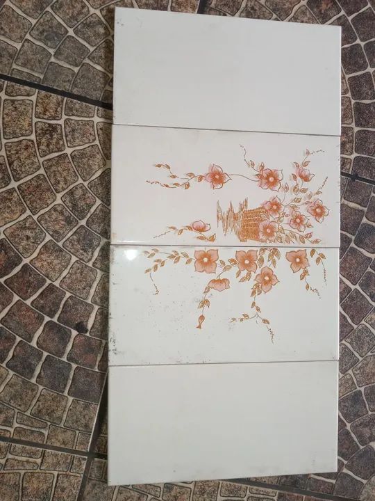 AZULEJOS ANTIGOS LER O ANUNCIO - Foto 3