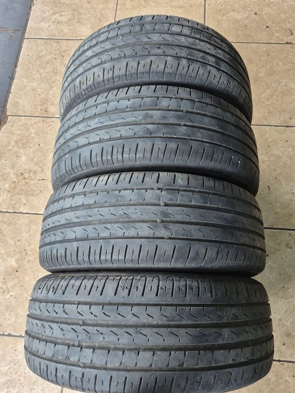 Jogo de pneus  marca  pirelli P7 aro 195/55/15 - Foto 4