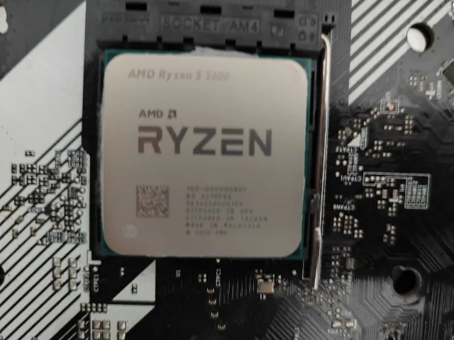 Kit AMD - Ryzen 5 5600 - AsRock A320M-HDV - 32gb DDR4 3000mhz