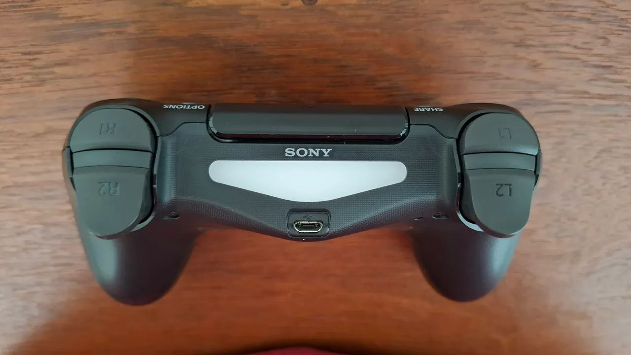 Controle DualShock 4 Preto - PS4 - Foto 2