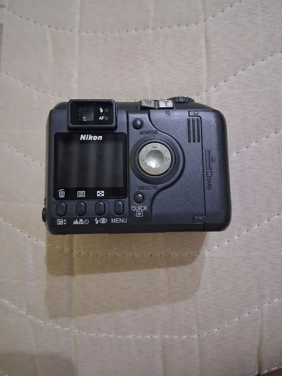 Nikon coolpix 885 (não funciona)65606297515009123