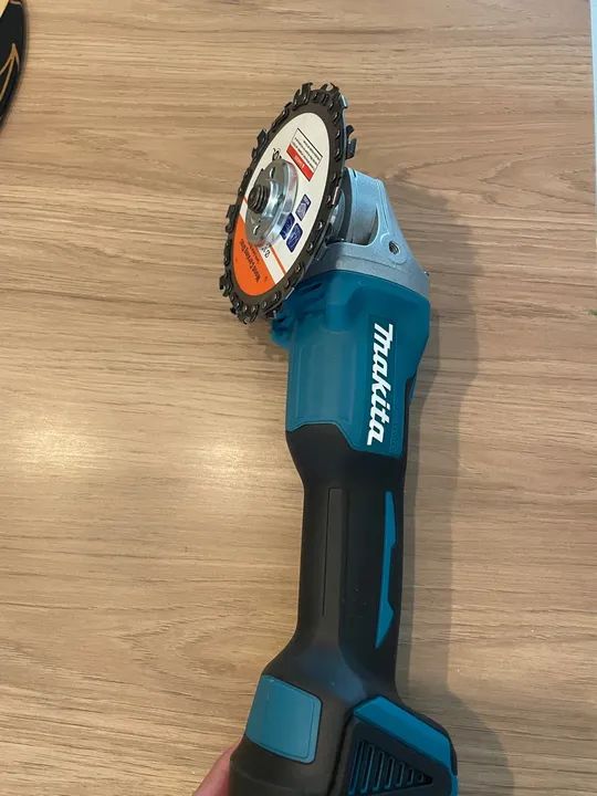 Esmerilhadeira Lixadeira Makita 18v - Foto 2