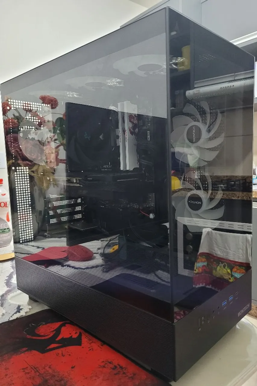 Gabinete Gamer Montech XR