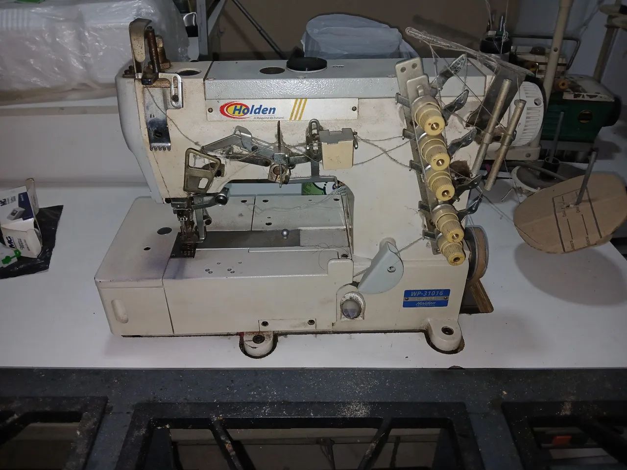 Máquina paracostura - Foto 2