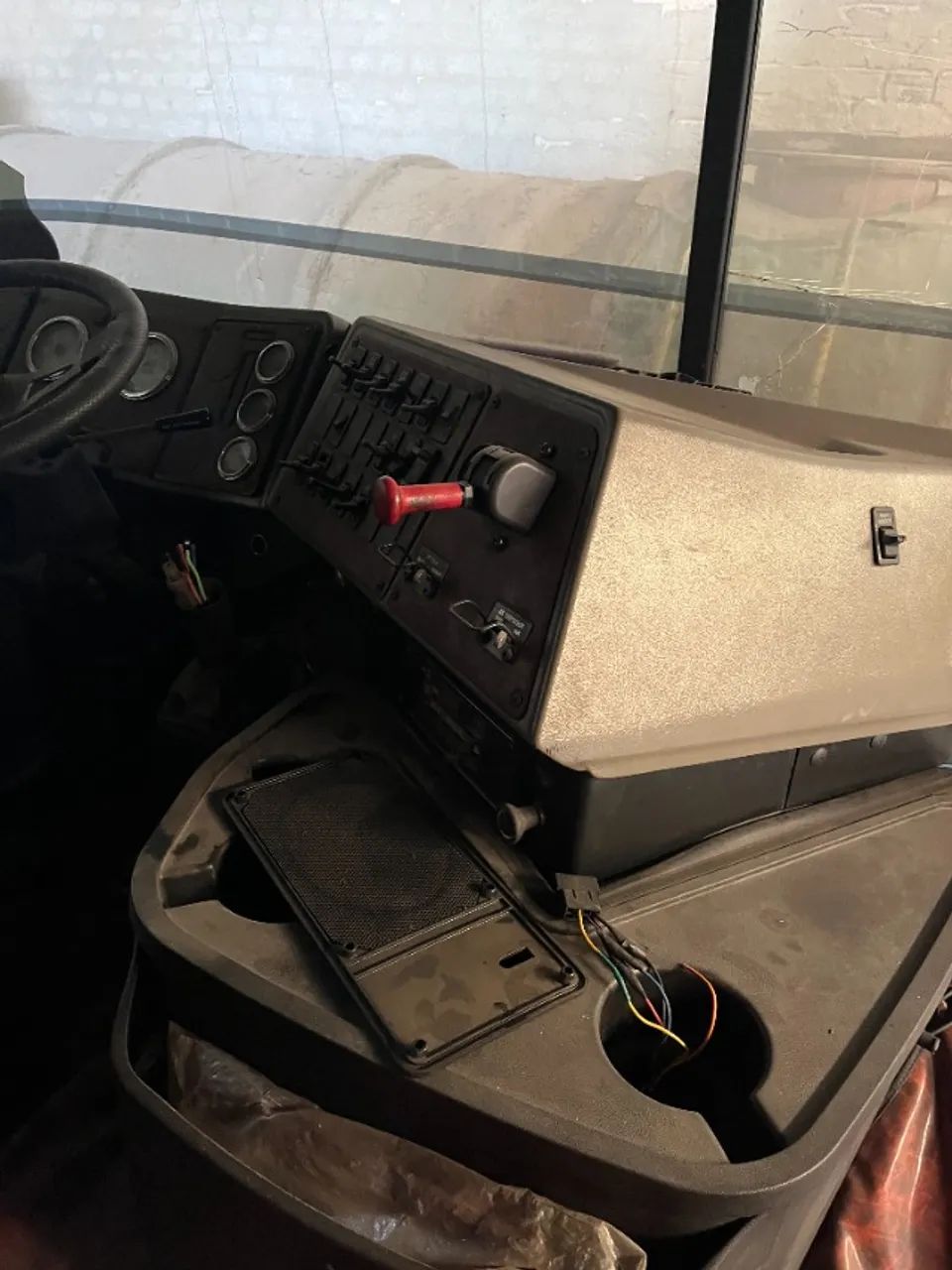 SUCATA DE CAMINHAO INTERNACIONAL 9800 - Foto 6