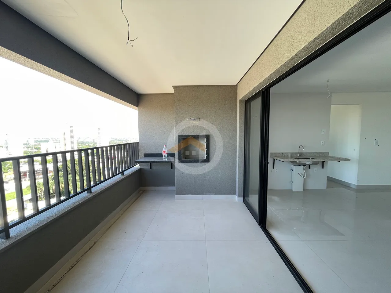 Apartamento 3 quartos, 3 suítes no Setor Serrinha