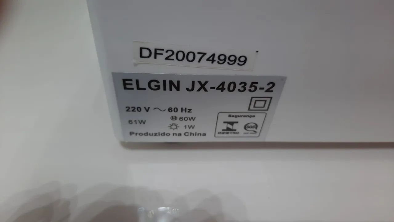 Máquina de costura  - Foto 2