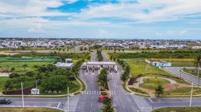 Lote a venda no Condomínio Alphaville 2 / Com Escritura / 300m²