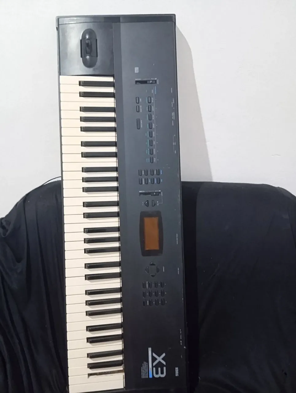 Teclado Korg X3 - Clássico com timbres incríveis!