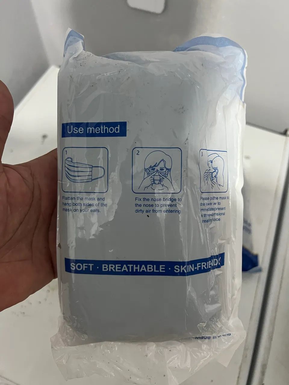 100 Máscaras de Proteção - Cor Preta  - Foto 3